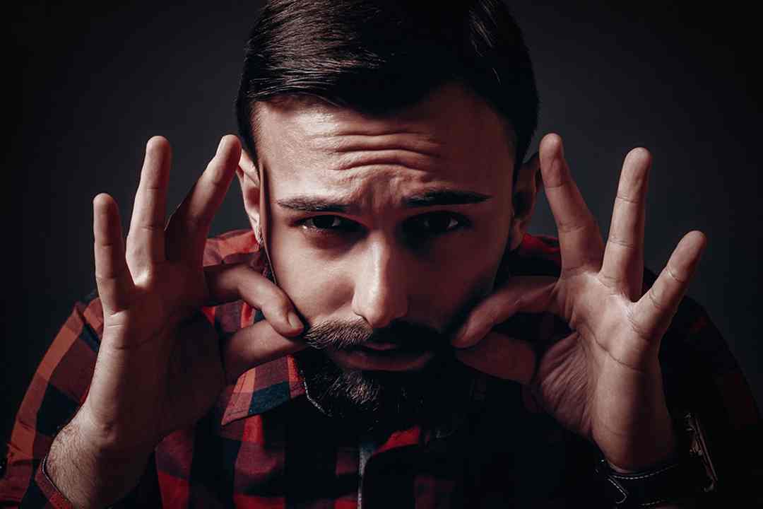 Greatest Mustache Wax for Totally different Mustaches (High 10 Waxes Reviewed)