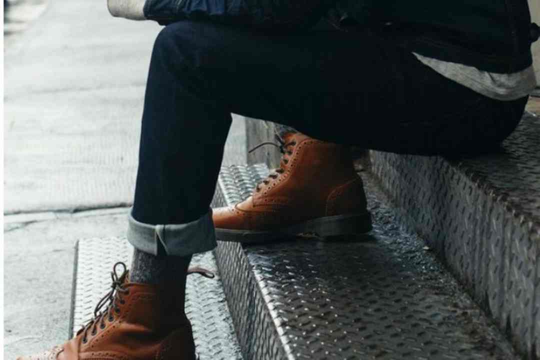 How you can Put on Costume Footwear With Denims: 12 Guidelines for Males